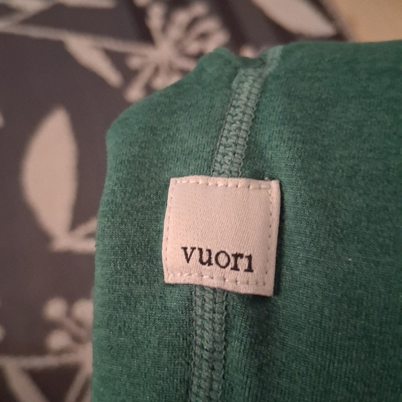 Vuori Performance Joggers Medium - Picture 6 of 6